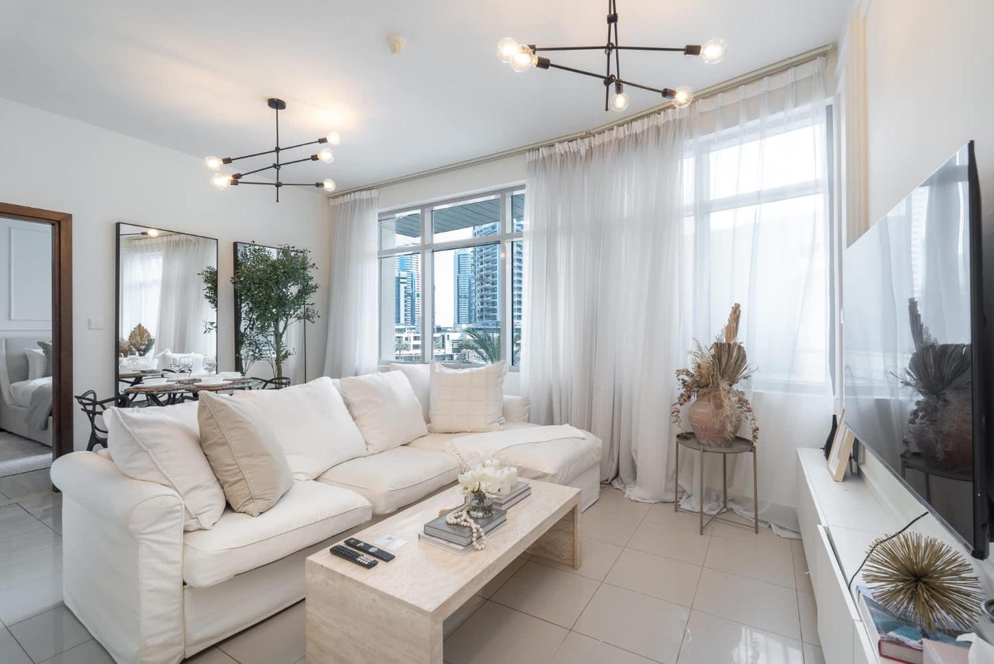 A Chic Flat That Sleeps 4 In Bonaire Park Island Marina Apartment Dubai